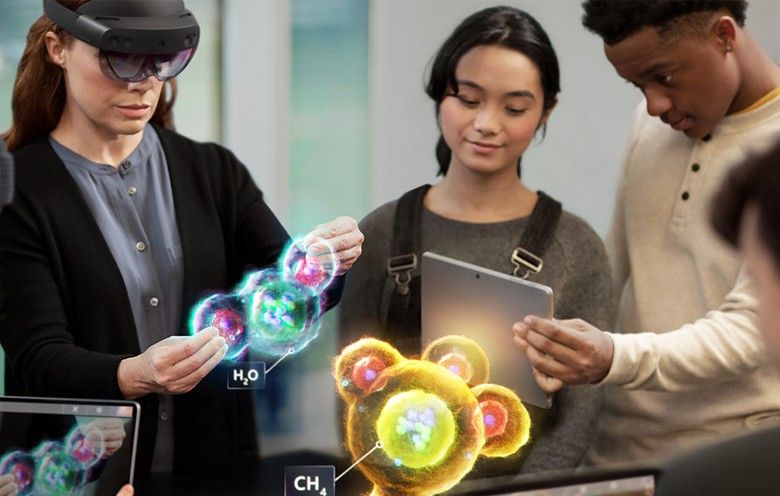 Mixed Reality In University